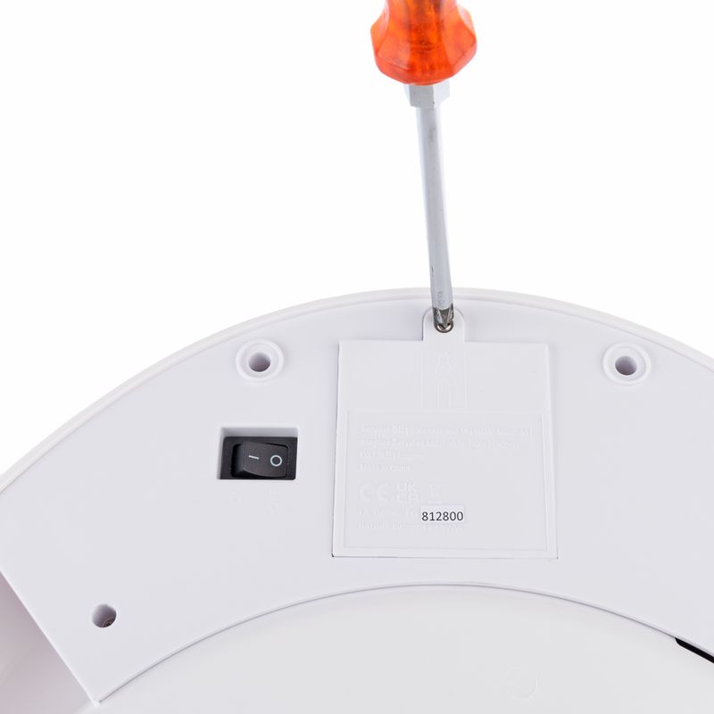 Distributore automatico cibo gatti NOMA – fino a 5 pasti programmabili – funzionamento a batterie